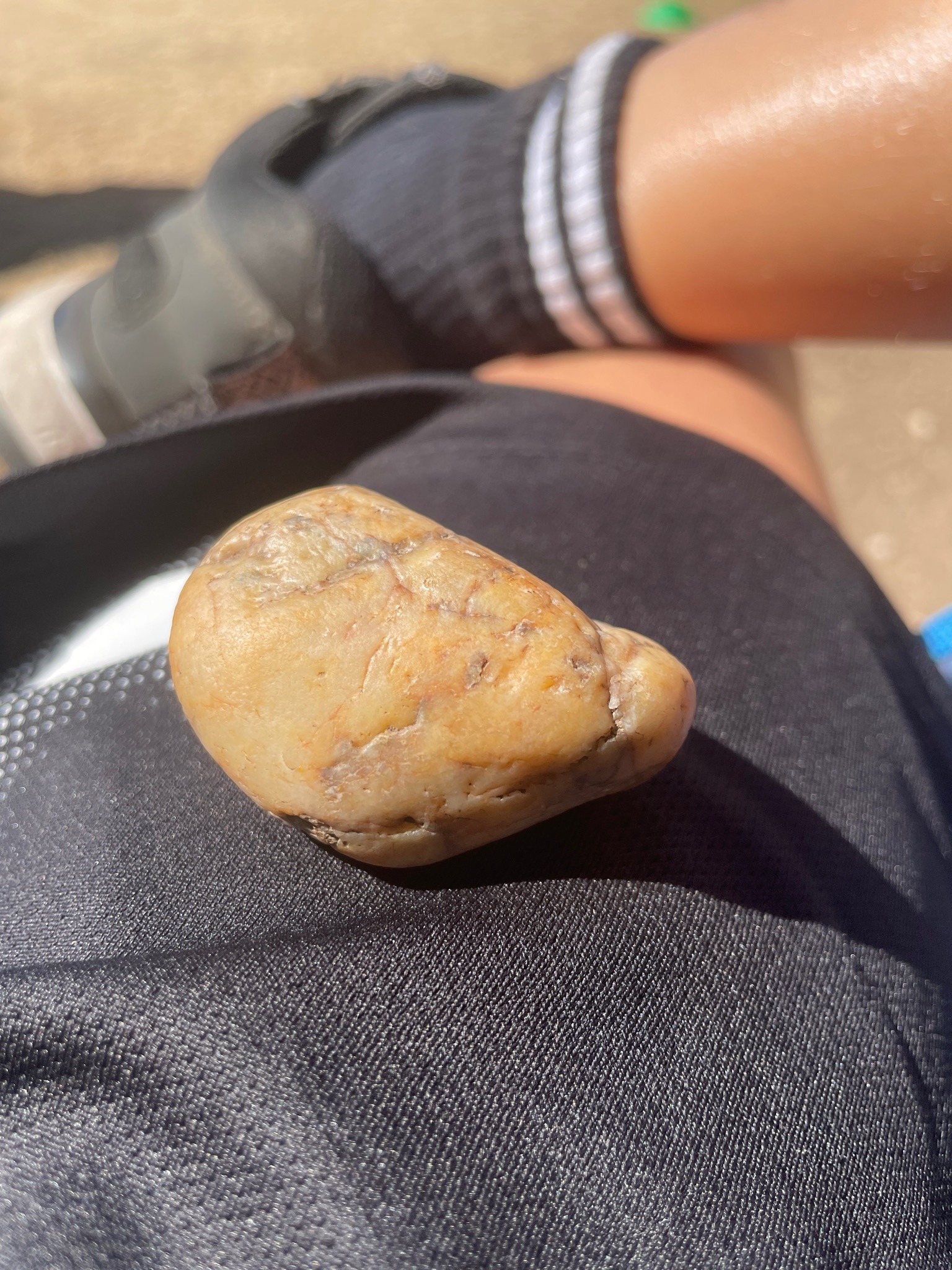 Quartz Pebble